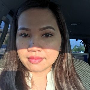 Meet your Posher, Sarah lyn